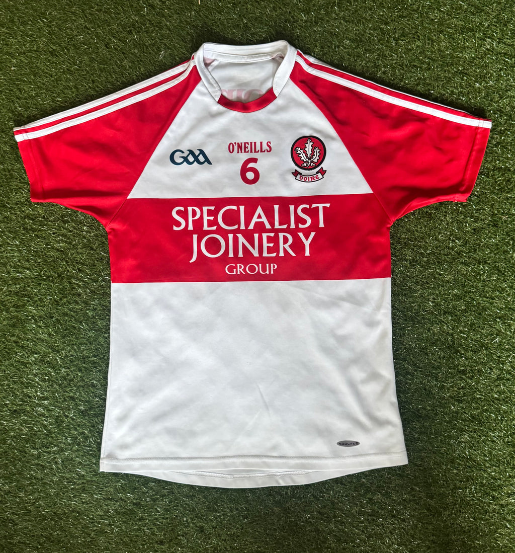 Derry GAA Jersey - O’Neills - Medium Tight Fit