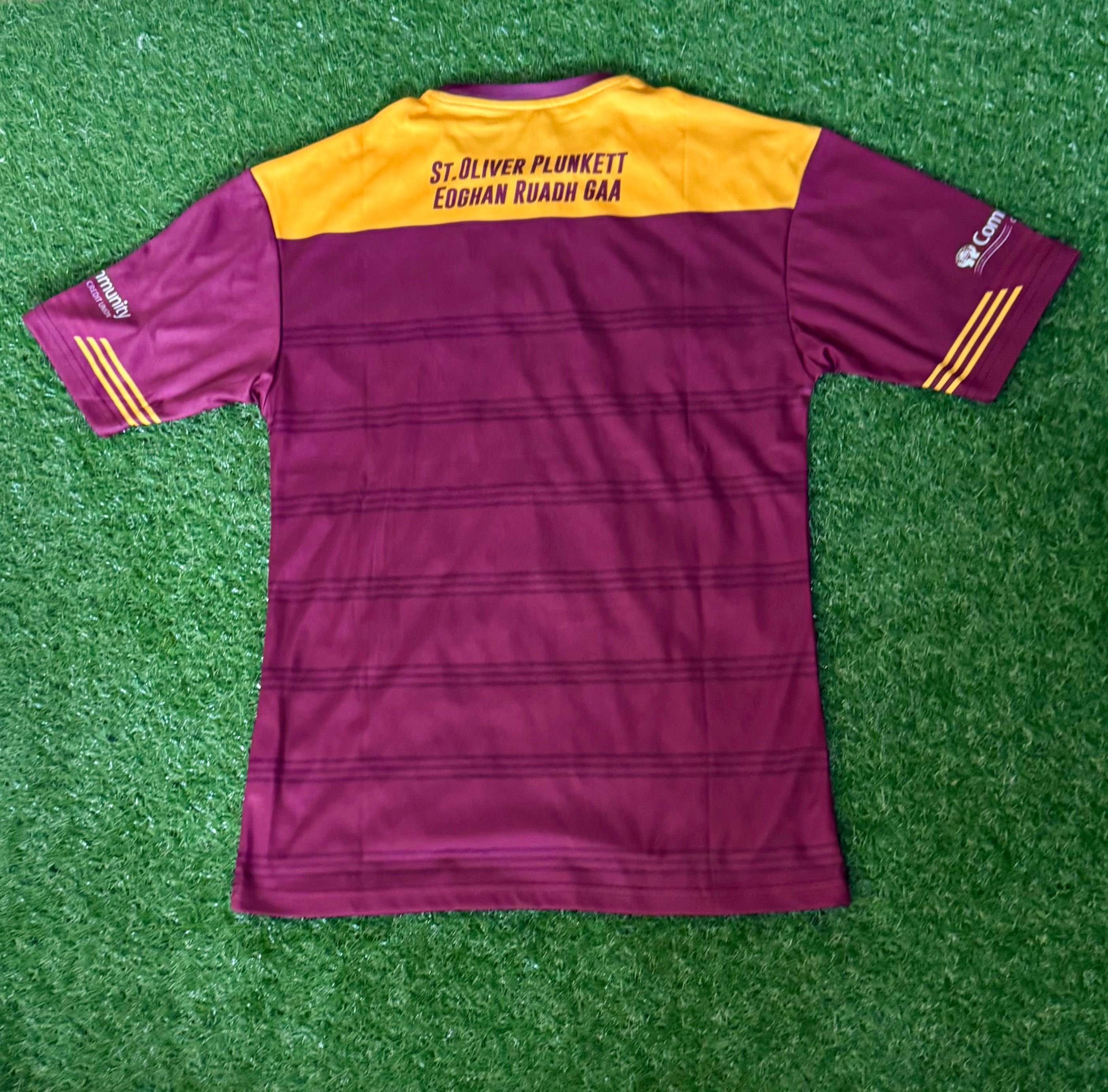 Oliver Plunketts Eoghan Ruadh GAA Jeesey - Size Small Tight Fit - KCS
