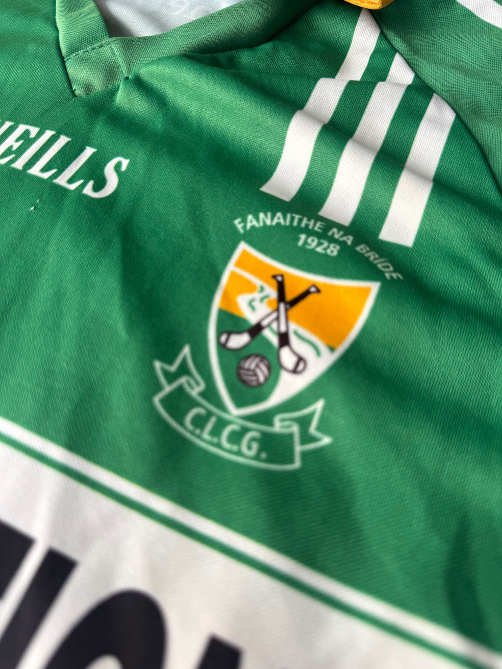 Bride Rovers (Cork) GAA Jersey - Size Small Tight Fit - O’Neills