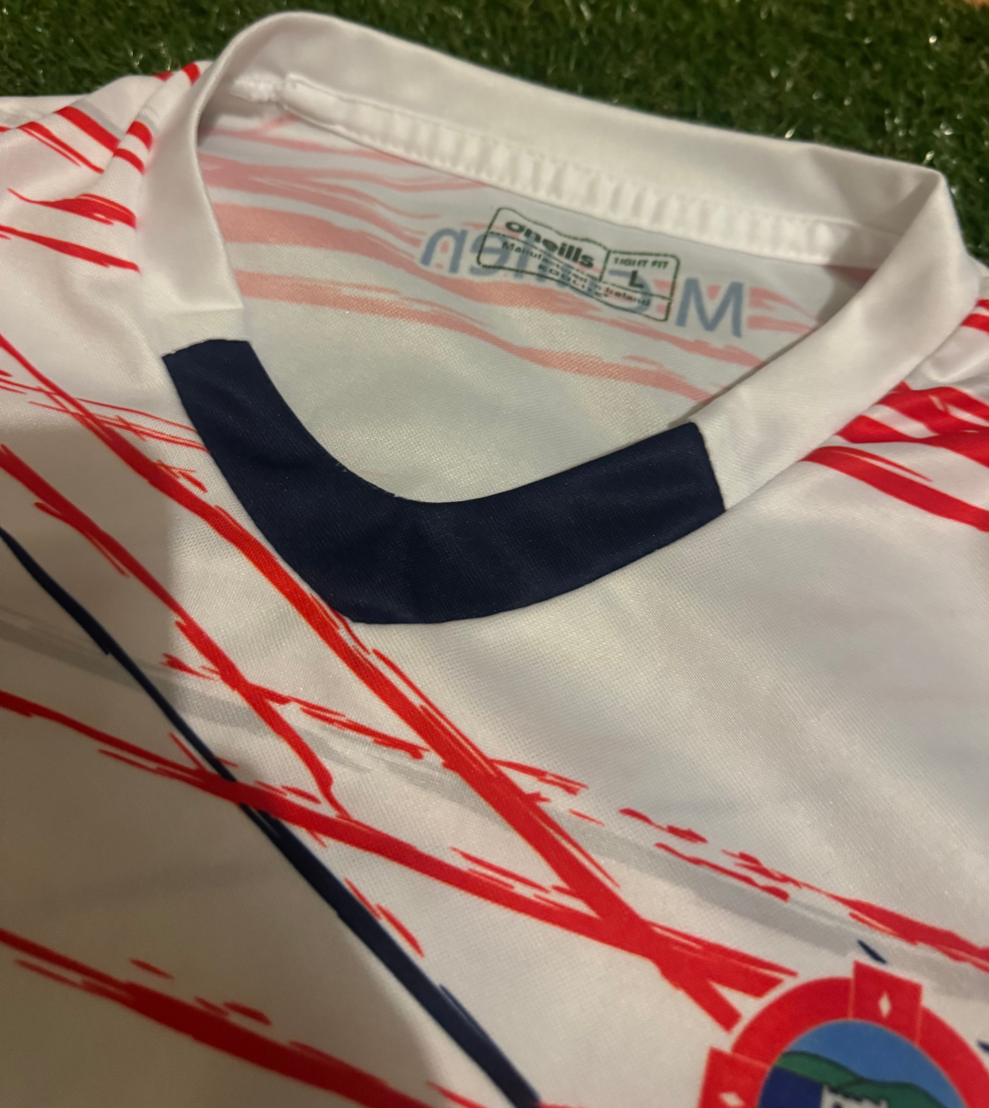 O’Neills Castleconnor GAA Jersey - Size Large Tight Fit