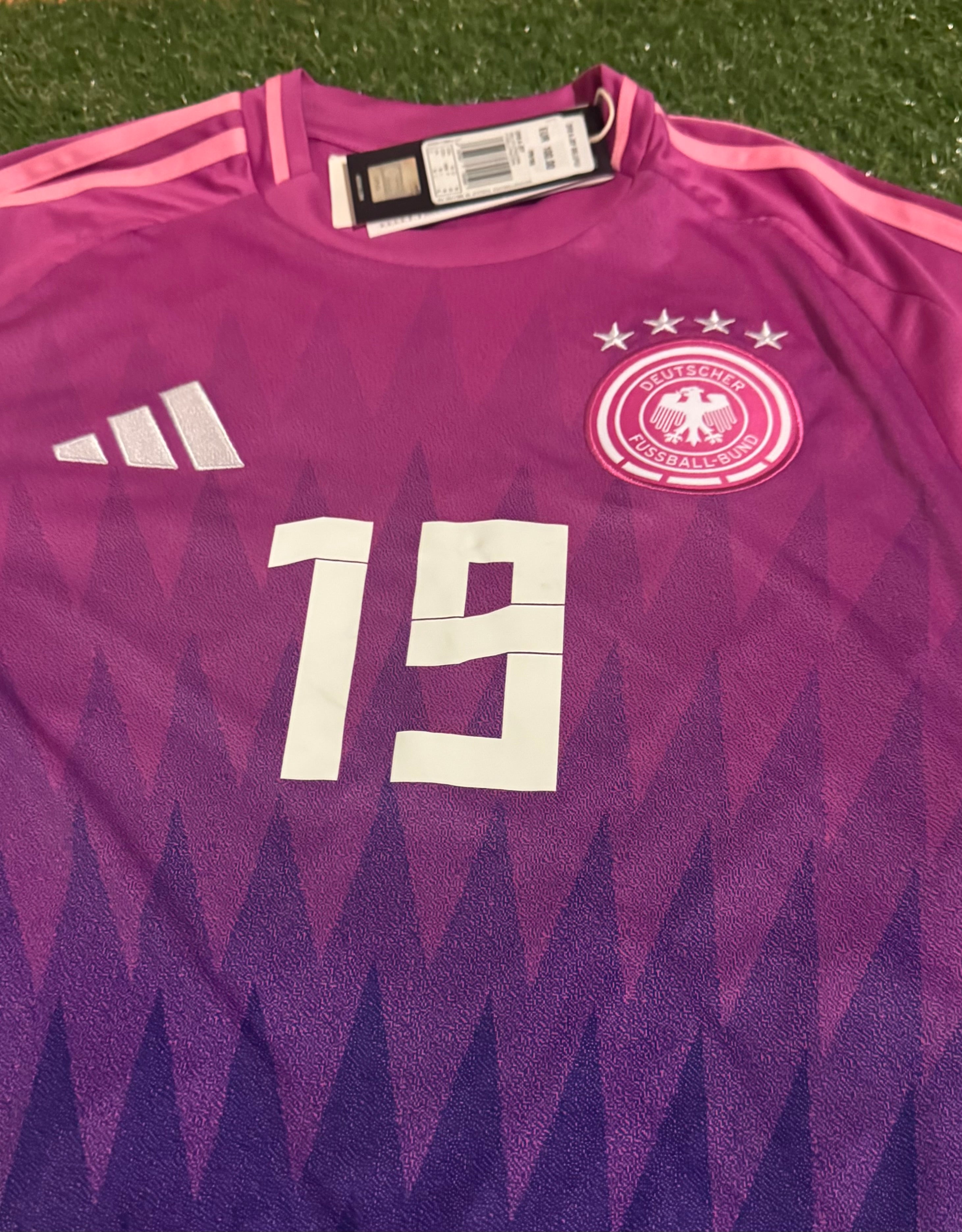Germany Goalkeeper Jersey - Adidas - No. 19 - Size M Slim Fit Unisex