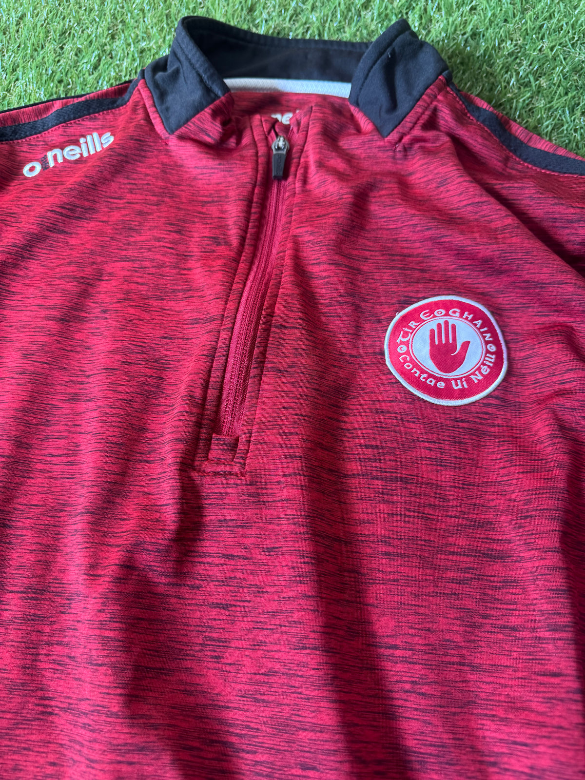 Tyrone GAA Half Zip - Size Medium - O’Neills