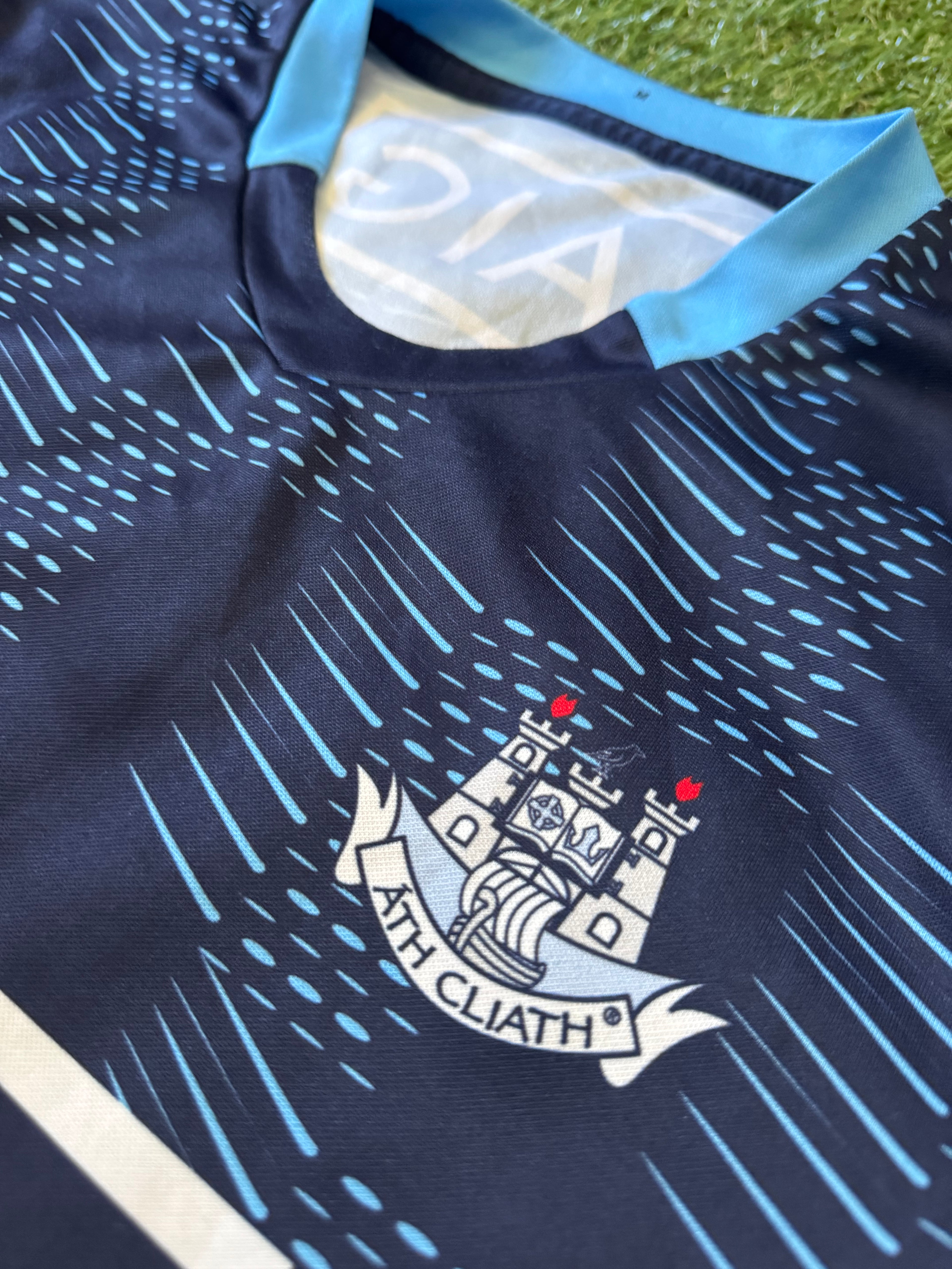 Dublin GAA Jersey - Size Medium - O’Neills
