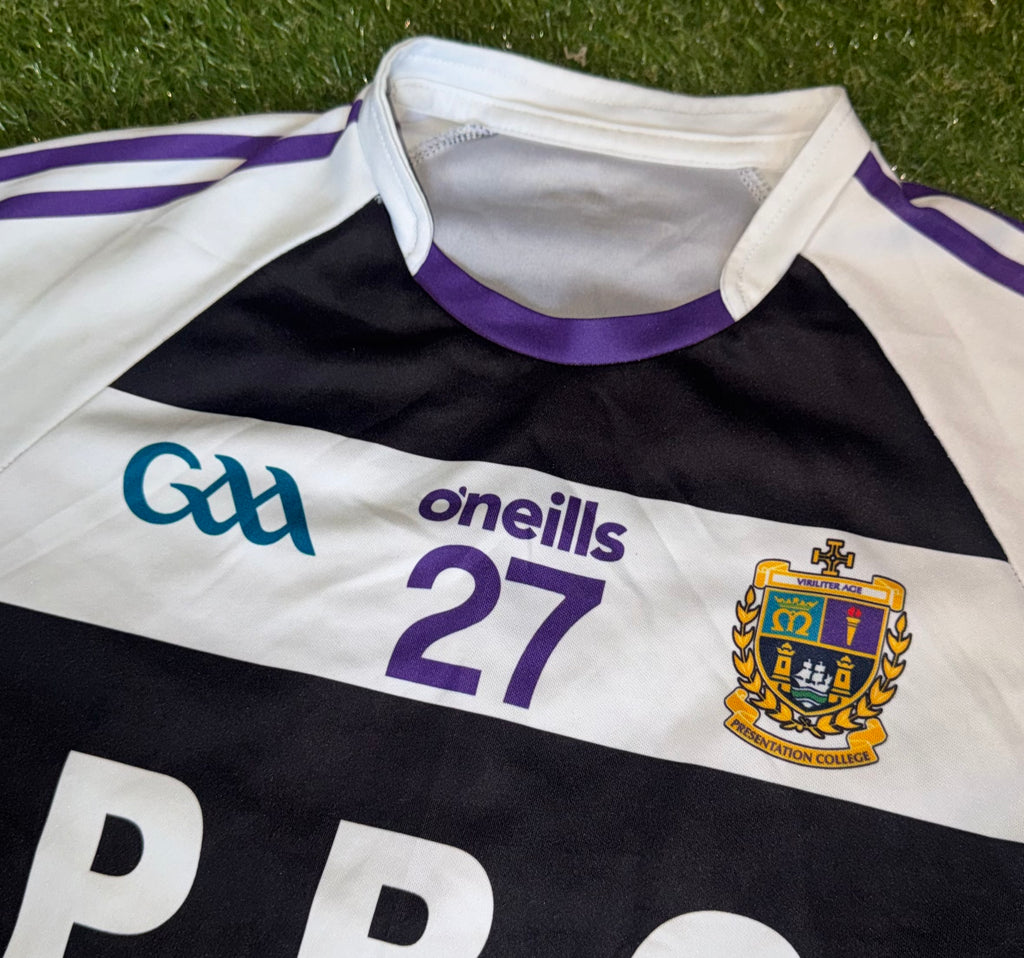 Large Tight Fit - O’Neills GAA Jersey - No.27