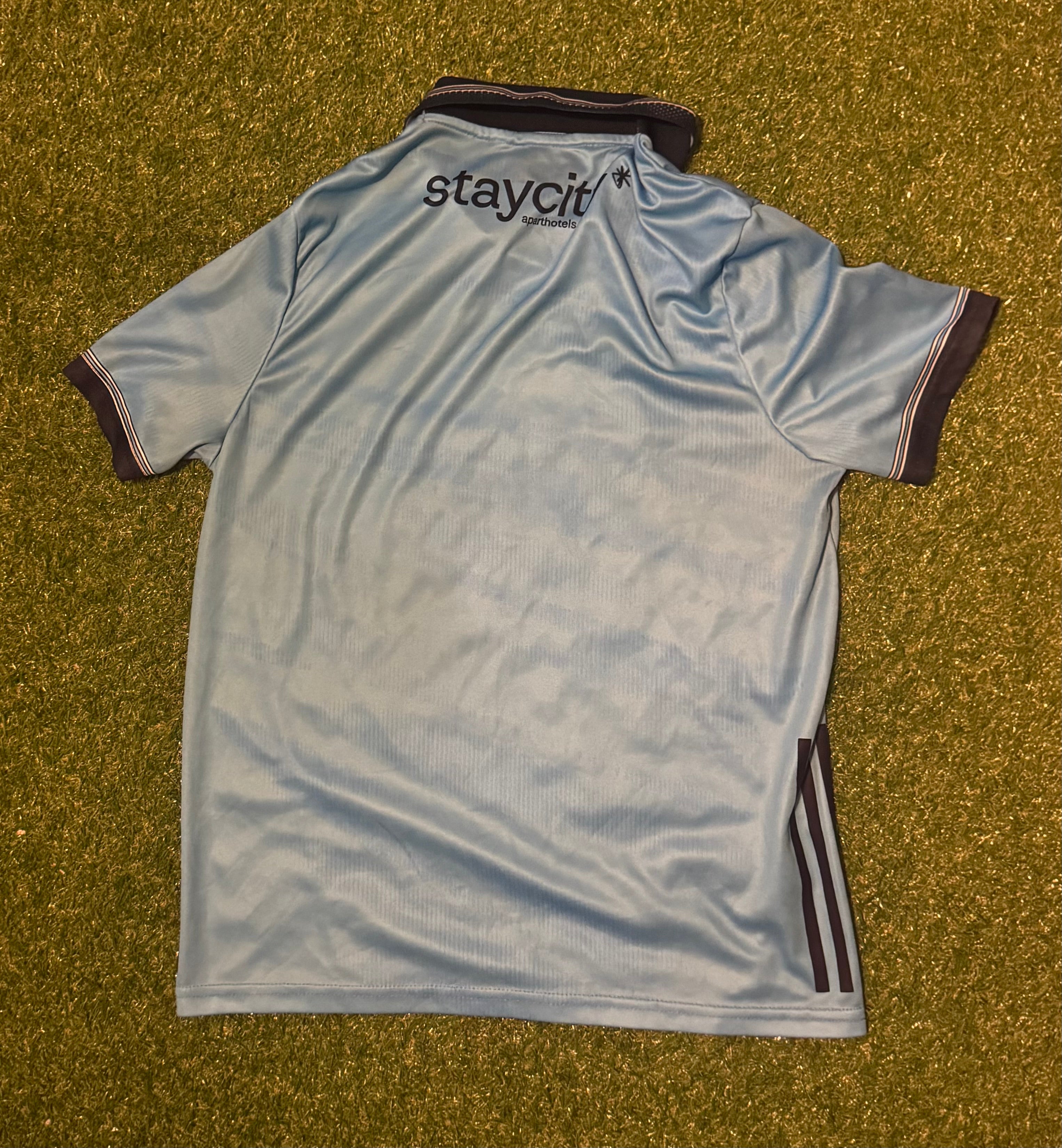Dublin GAA Jersey - Size Medium - O’Neills